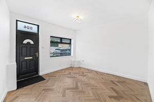 Lounge- click for photo gallery